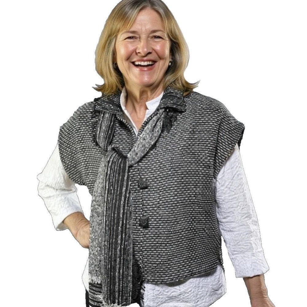 Dahlia Popovits Handmade Handwoven Cardigan Wearable Art‎ Lagenlook Black White